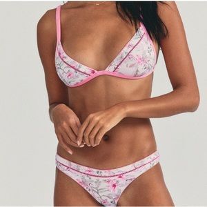 NWT LoveShackFancy X Hurley Hawaiian Hibiscus Terry 2-Piece Reversible Bikini Lg